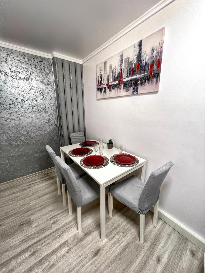 Luxor Ultra-Central Apartments Nagyszeben Kültér fotó